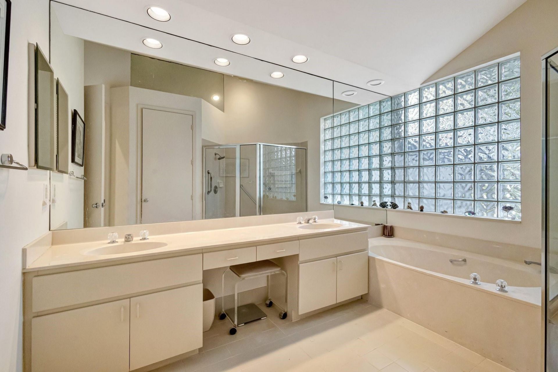 11917 Fountainside Circle, Boynton Beach, FL 33437 Photo