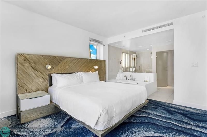 3101 Bayshore Drive, Unit 501, Fort Lauderdale, FL 33304 Photo