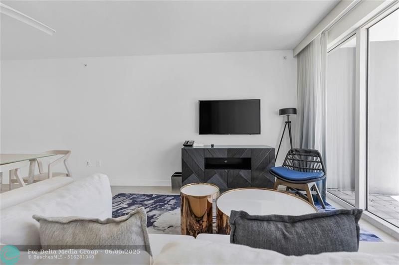 3101 Bayshore Drive, Unit 501, Fort Lauderdale, FL 33304 Photo