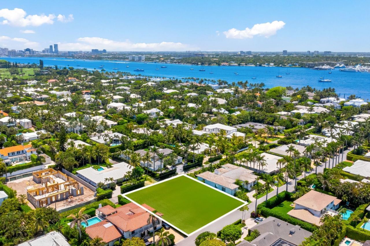 226 List Road, Palm Beach, FL 33480 Photo