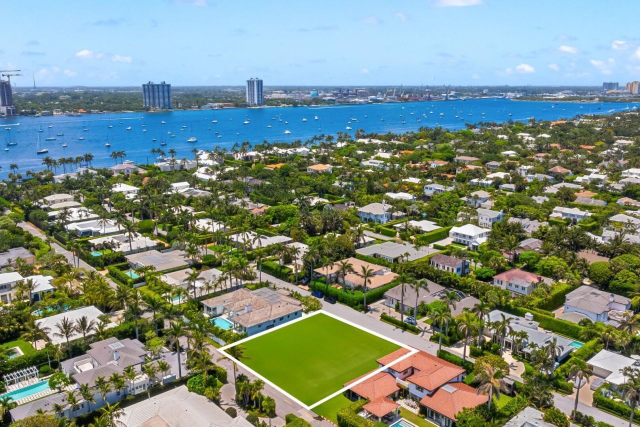 226 List Road, Palm Beach, FL 33480 Photo