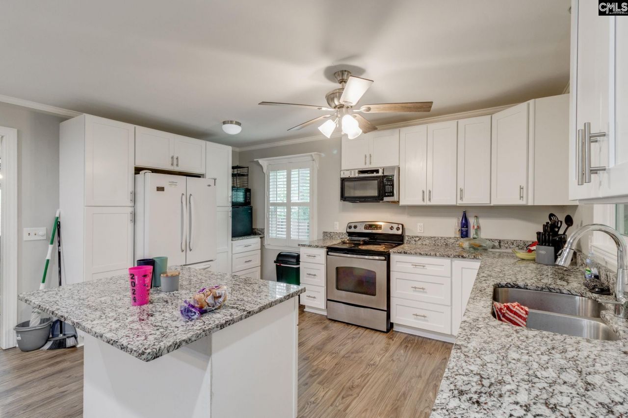 104 Sweet Springs Court Photo 11