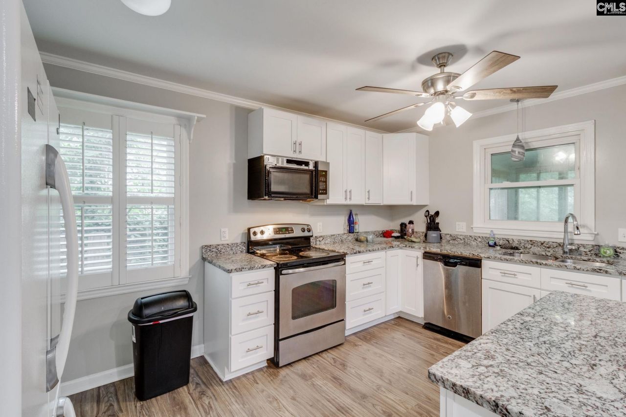 104 Sweet Springs Court Photo 12