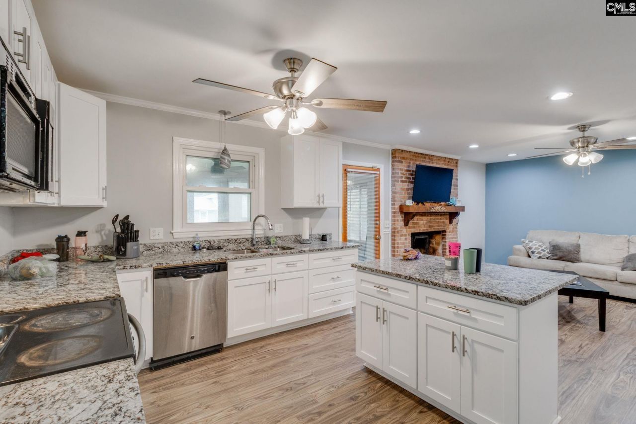 104 Sweet Springs Court Photo 13