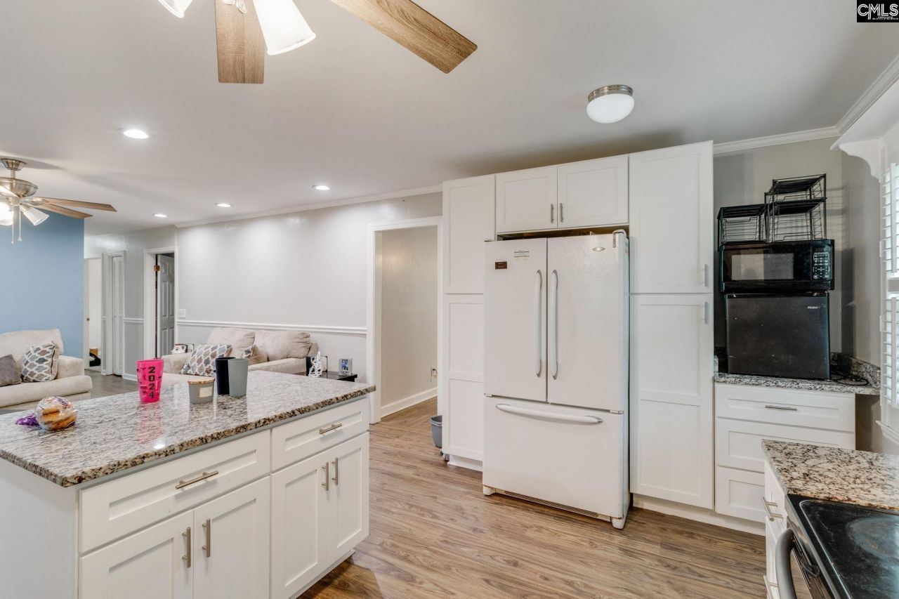 104 Sweet Springs Court Photo 14