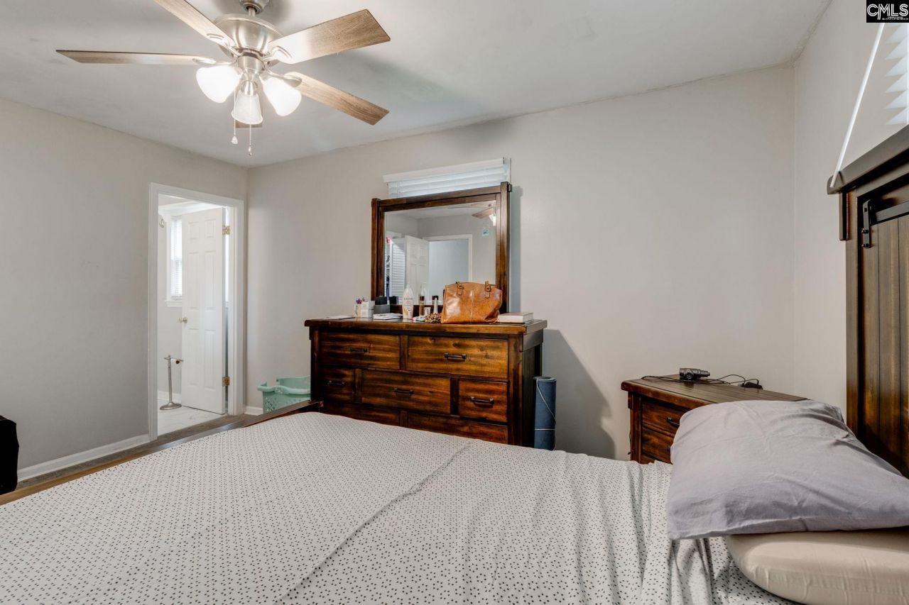 104 Sweet Springs Court Photo 18