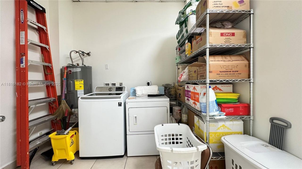 N University Dr, Pembroke Pines, FL 33024 Photo