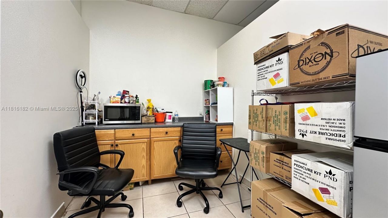 N University Dr, Pembroke Pines, FL 33024 Photo