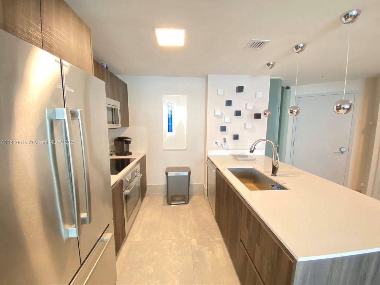 488 NE 18th St, Unit 3911, Miami, FL 33132 Photo