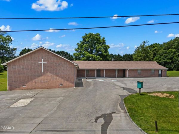 1015 N Union Grove Road, Friendsville, TN 37737