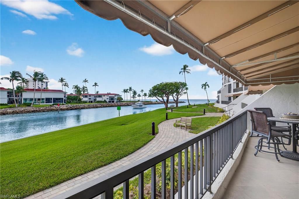 2301 Gulf Shore Blvd N, Unit 114, Naples, FL 34103 Photo