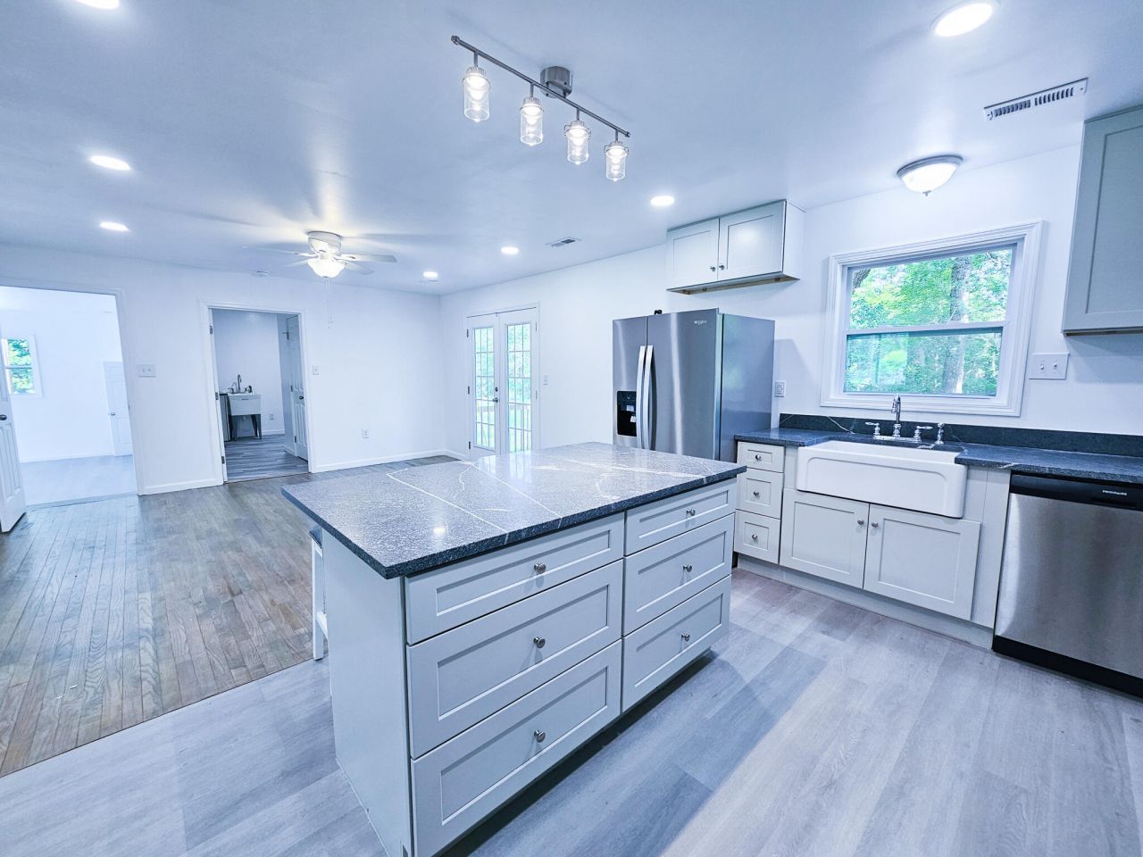 840 Brittle Bank Road Photo 22