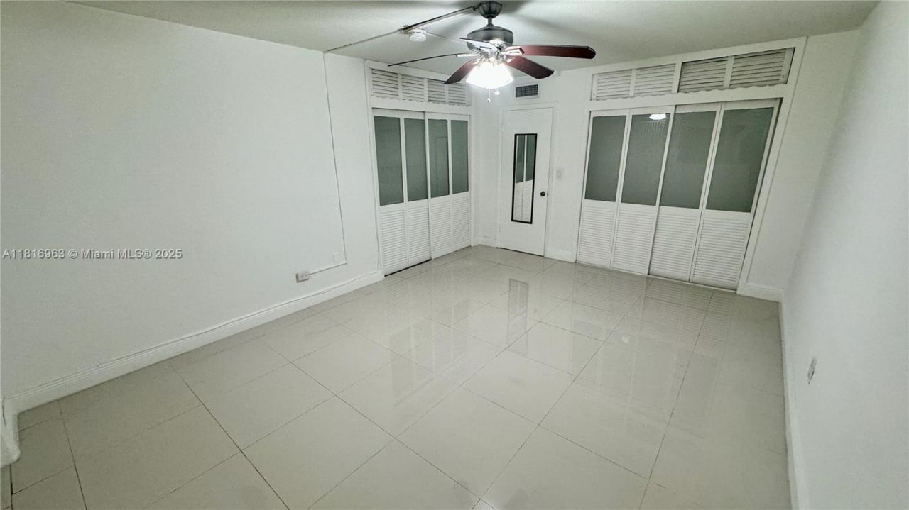 1120 102nd St, Unit 7, Bay Harbor Islands, FL 33154 Photo