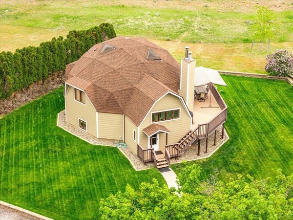 1470 State Route 174 Rte, Grand Coulee, WA 99133