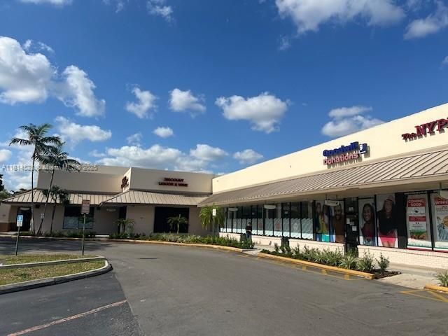 8129 NW 88th Ave, Unit 8307, Tamarac, FL 33321 Photo