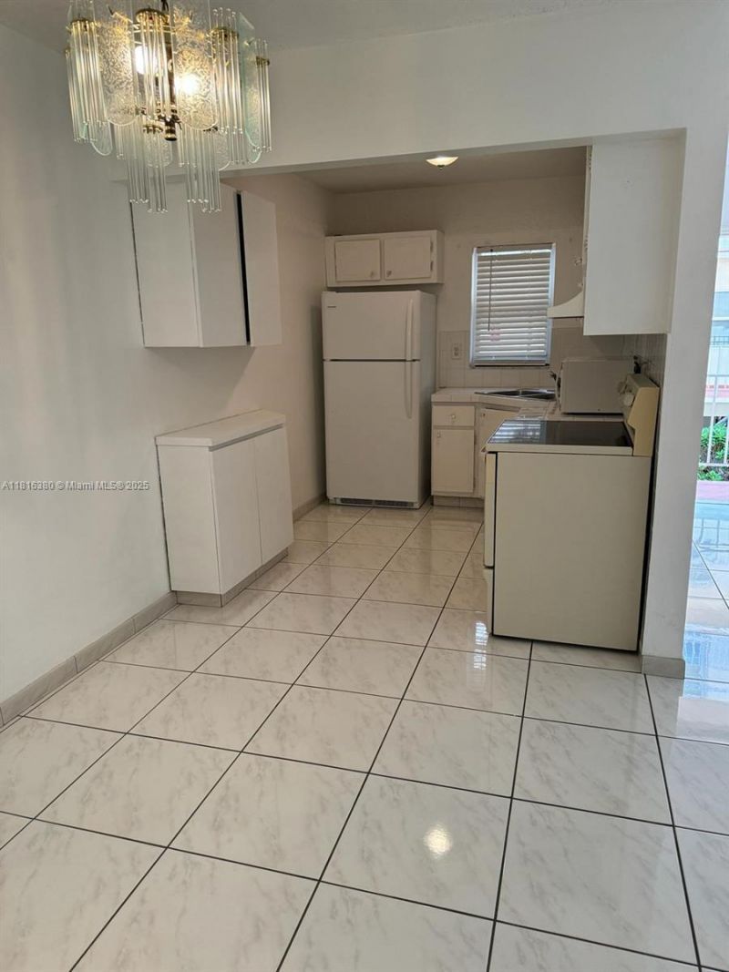 1747 Rodman St, Unit 203, Hollywood, FL 33020 Photo