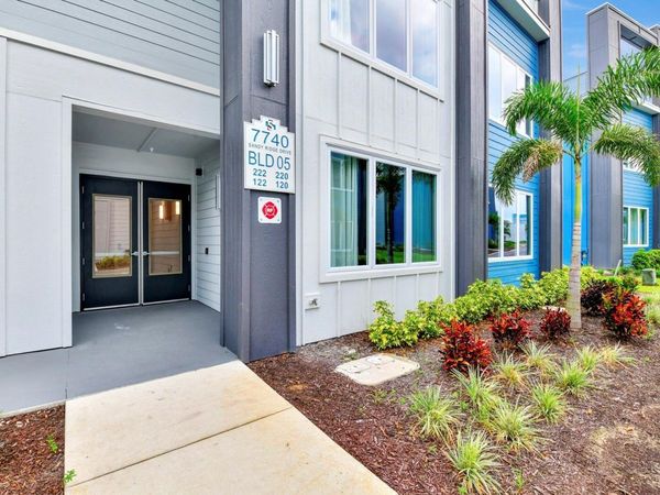 7740 SANDY RIDGE DRIVE, Unit 220, REUNION, FL 34747