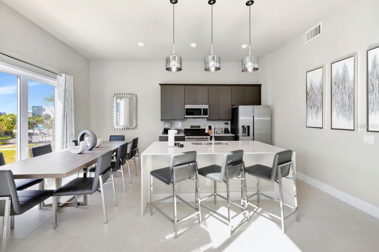 7740 Sandy Ridge Drive, Unit 220, Reunion, FL 34747 Photo