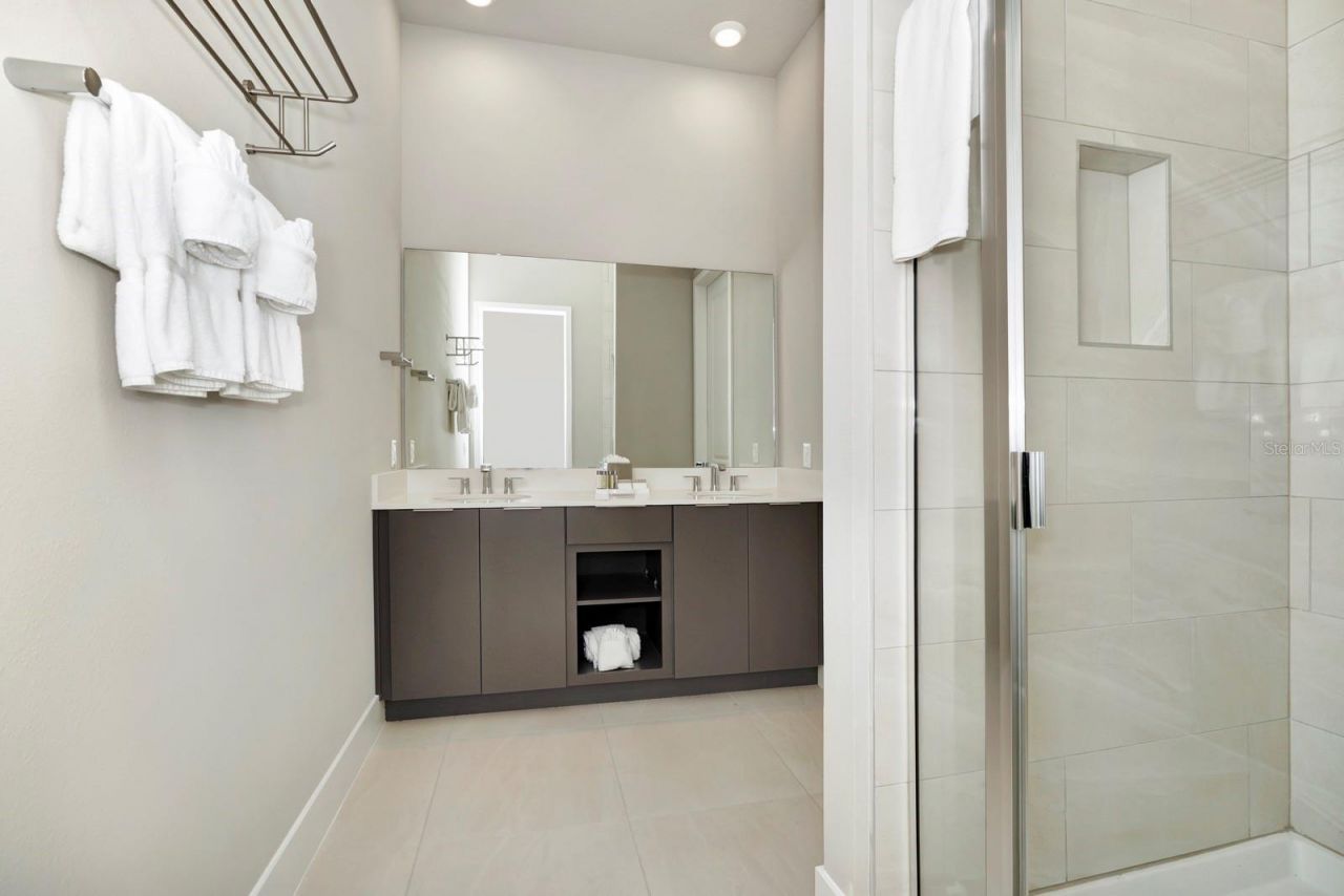 7740 Sandy Ridge Drive, Unit 220, Reunion, FL 34747 Photo