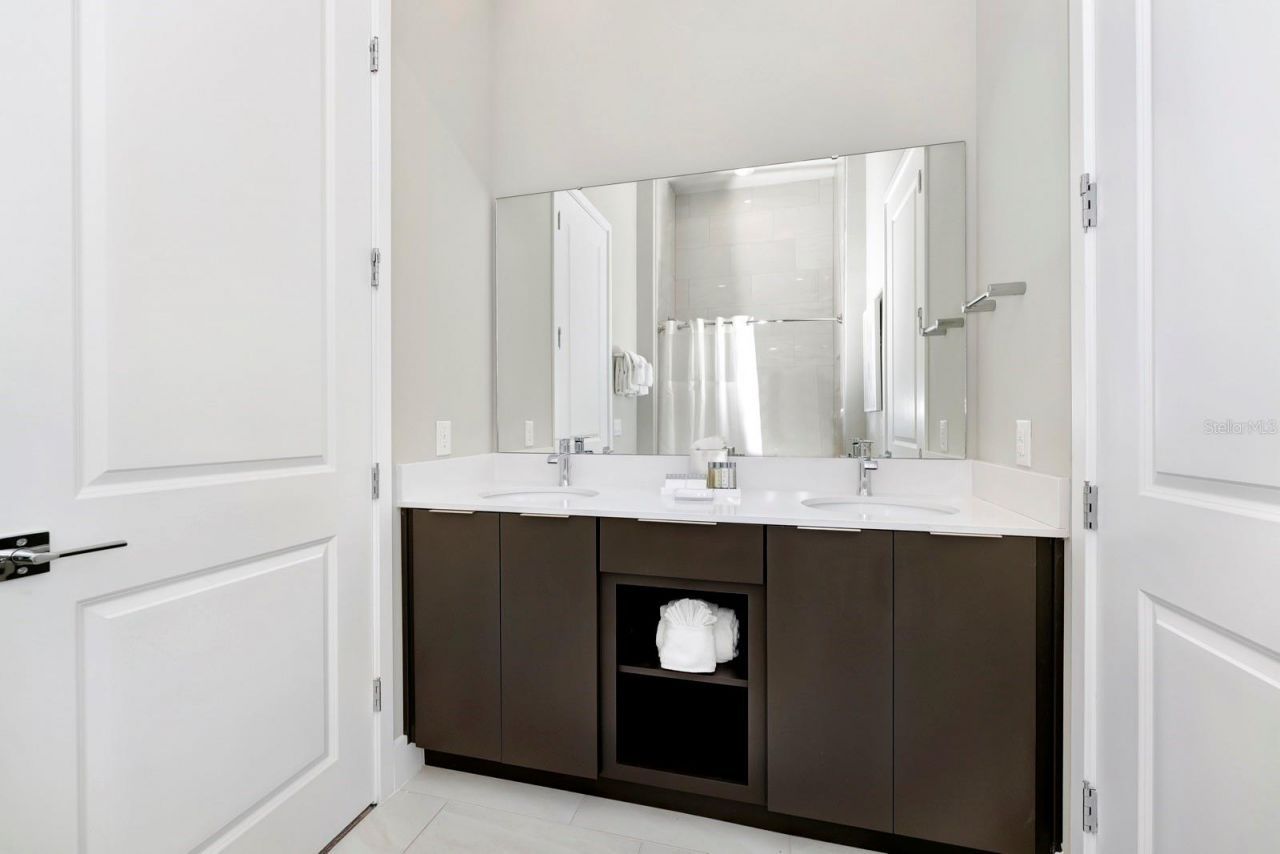 7740 Sandy Ridge Drive, Unit 220, Reunion, FL 34747 Photo