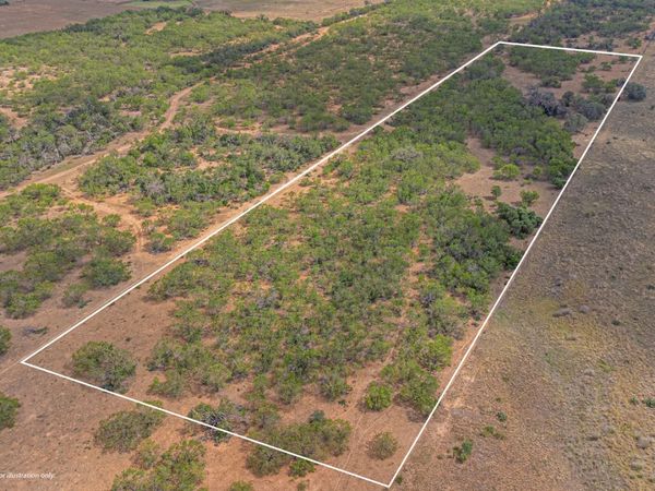 3922 Fm 2579, Floresville, TX 78114