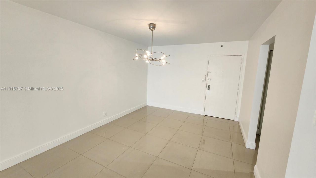 18151 NE 31st Ct, Unit 1907, Aventura, FL 33160 Photo