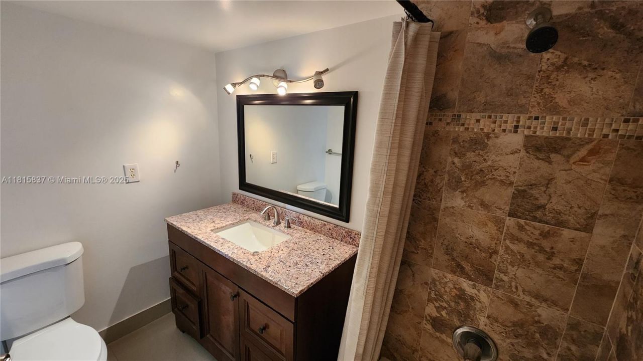 18151 NE 31st Ct, Unit 1907, Aventura, FL 33160 Photo