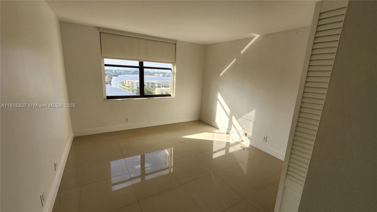 18151 NE 31st Ct, Unit 1907, Aventura, FL 33160 Photo