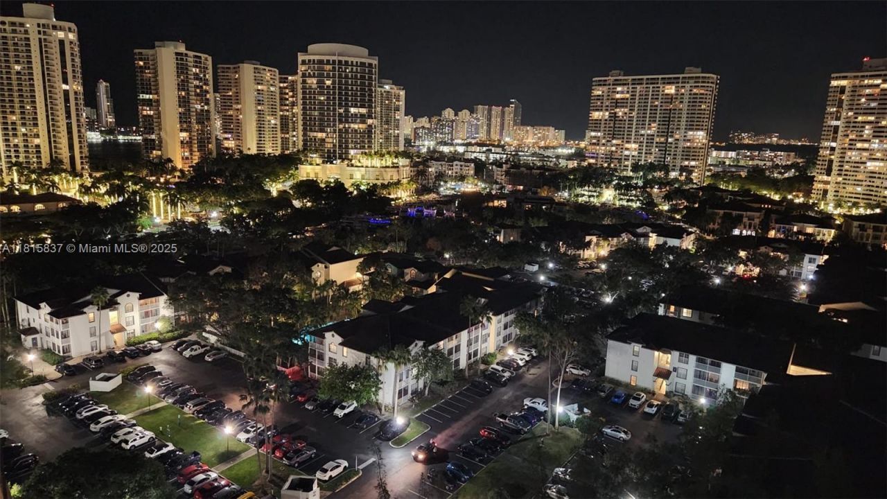 18151 NE 31st Ct, Unit 1907, Aventura, FL 33160 Photo
