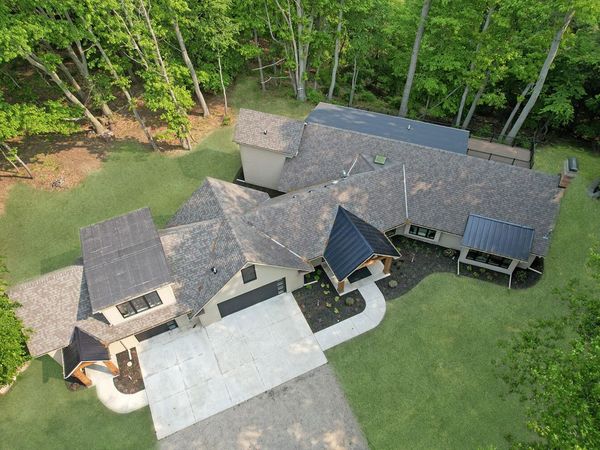 582 Campbell Road, Saugatuck, MI 49453