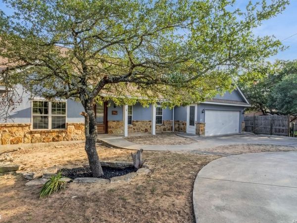 1974 CANYON BEND, Canyon Lake, TX 78133