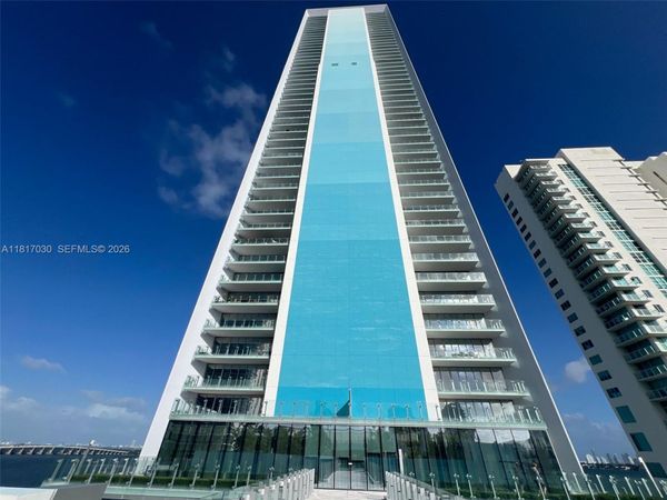 700 NE 26th Ter, Unit 2004, Miami, FL 33137