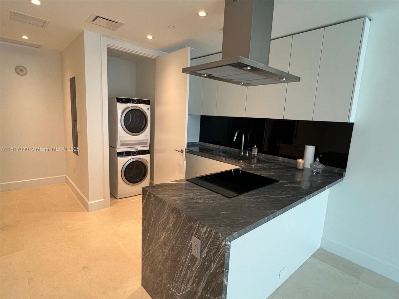 700 NE 26th Ter, Unit 2004, Miami, FL 33137 Photo