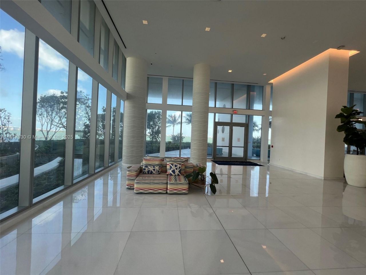 700 NE 26th Ter, Unit 2004, Miami, FL 33137 Photo