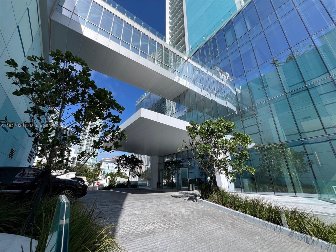 700 NE 26th Ter, Unit 2004, Miami, FL 33137 Photo