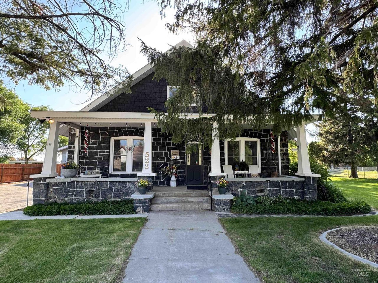 522 North Apple Street, Shoshone, ID 83352 Main Photo
