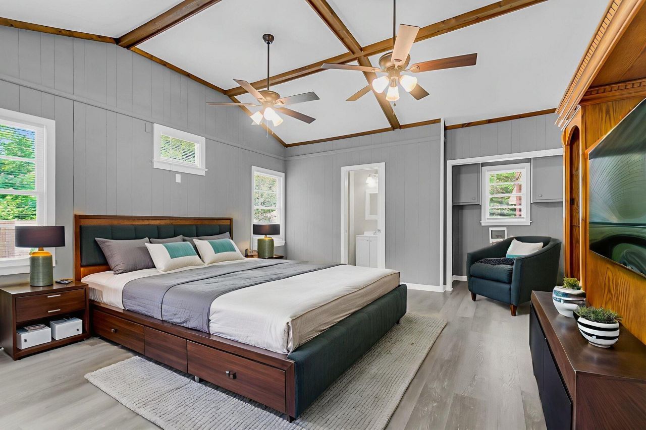 127 Roberts Road Photo 14