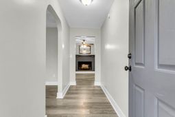 127 Roberts Road photo 4