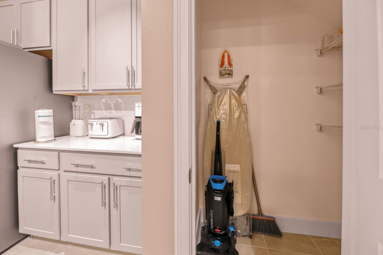 10293 Ebb Tide Lane, Orlando, FL 32821 Photo