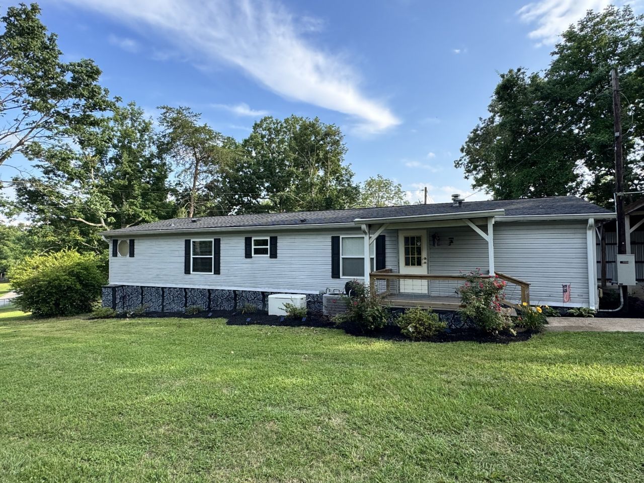 59 Riverview Ln Waverly, TN 37185