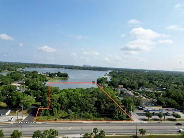 643 W OAK RIDGE ROAD, ORLANDO, FL 32809
