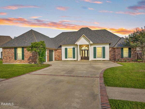 102 Solano Drive, Lafayette, LA 70503