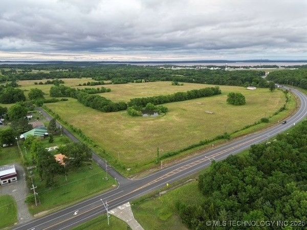 000 Highway 9, Eufaula, OK 74432