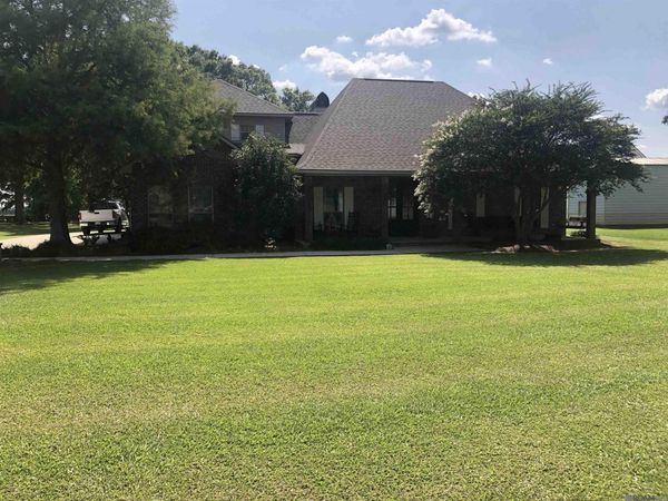 481 Tranquility Dr, Denham Springs, LA 70706