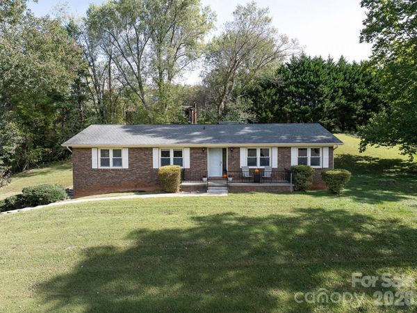16 Sun Valley Court, Alexander, NC 28701