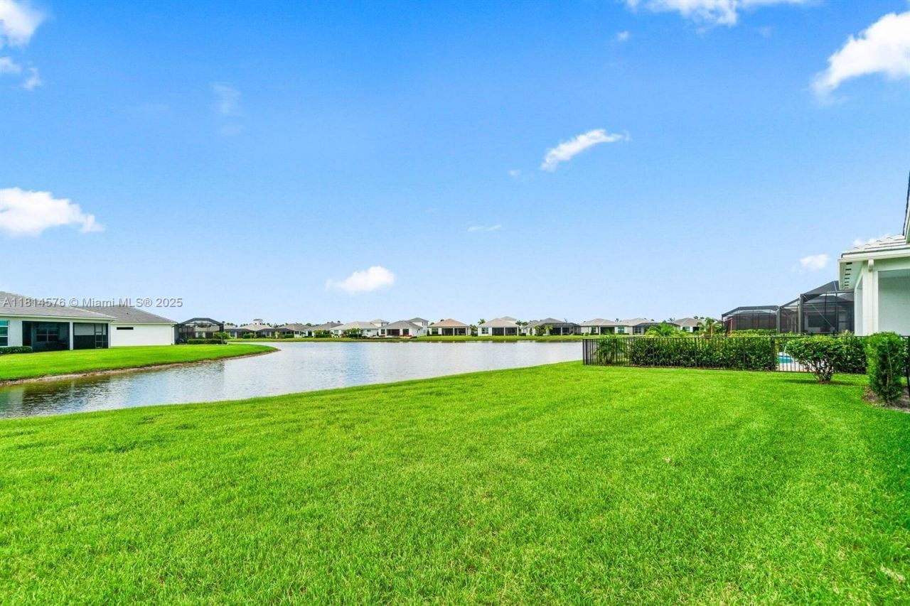 11356 SW Pietra Way, Port Saint Lucie, FL 34987 Photo