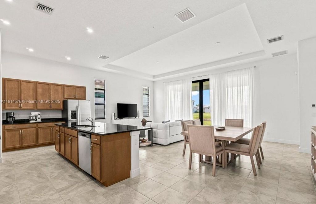 11356 SW Pietra Way, Port Saint Lucie, FL 34987 Photo