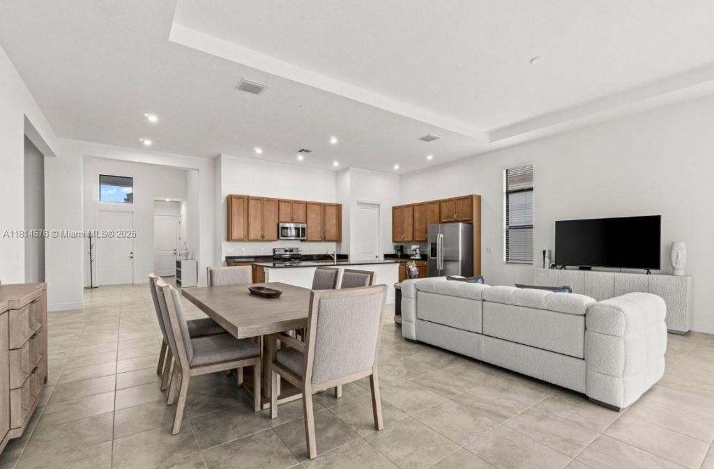 11356 SW Pietra Way, Port Saint Lucie, FL 34987 Photo