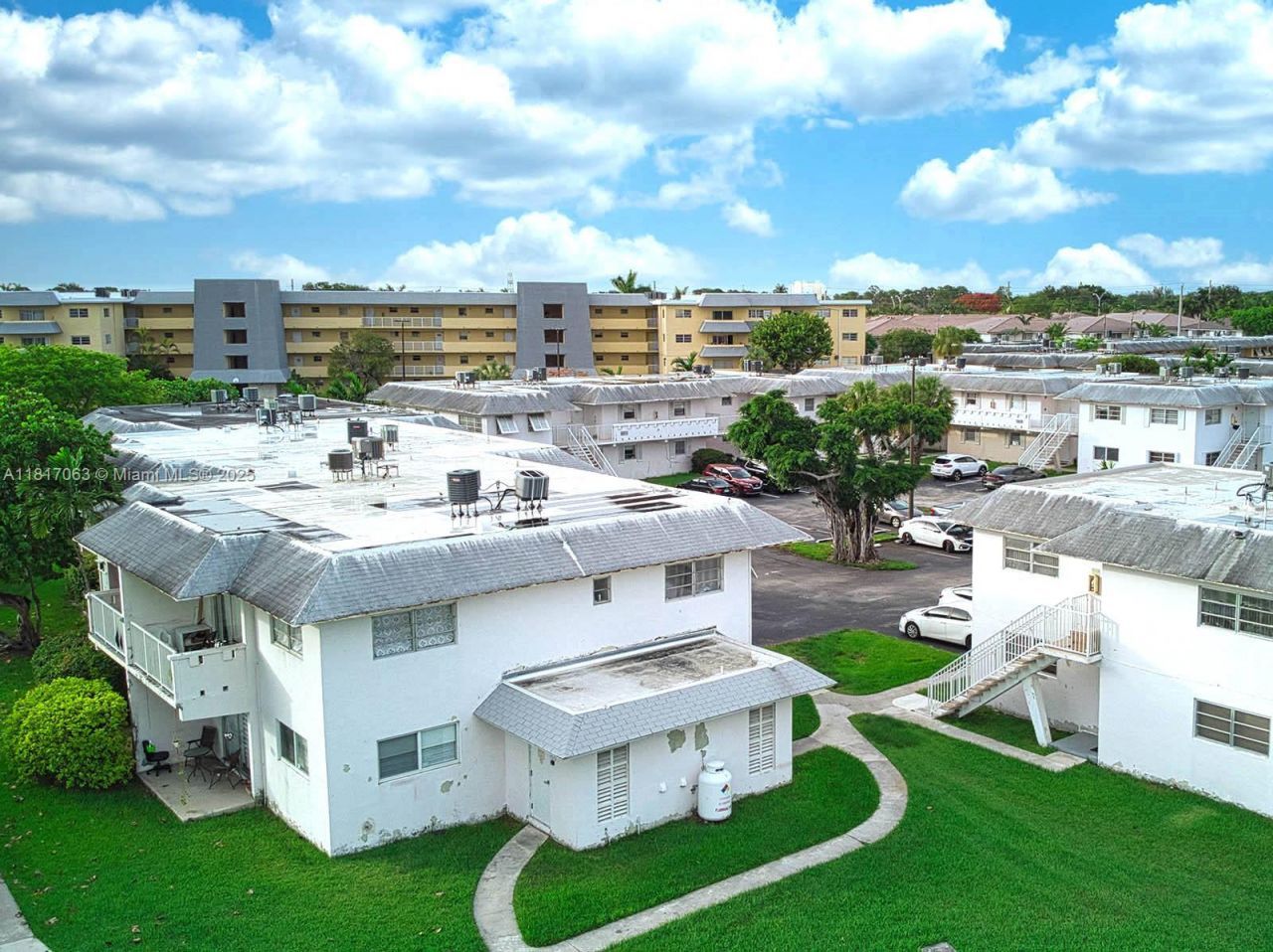 7530 SW 82nd St, Unit G203, Miami, FL 33143 Photo