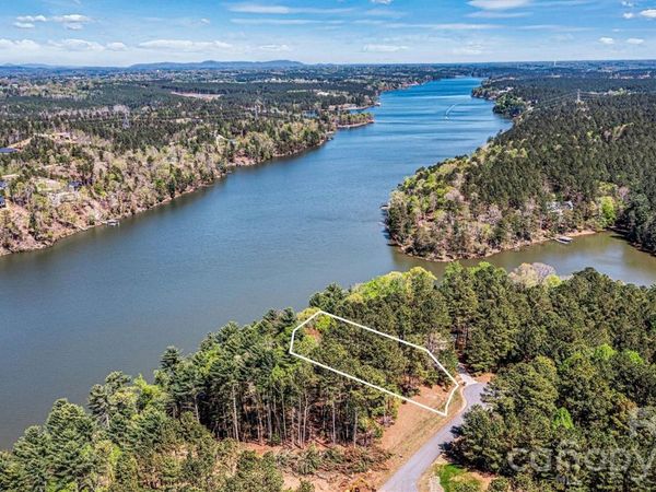 106 Pier Point Drive, Connelly Springs, NC 28612